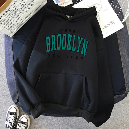 1898 Brooklyn New York Women's Hoodie – Stylish, Cozy & Trendy Culture Code Streetwear